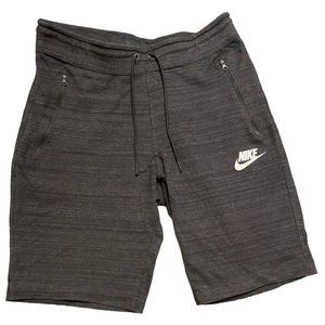 Nike Sportswear ADVANCE 15 Knit Tech
Shorts Size L
